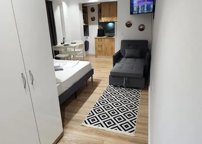 Center Apartment